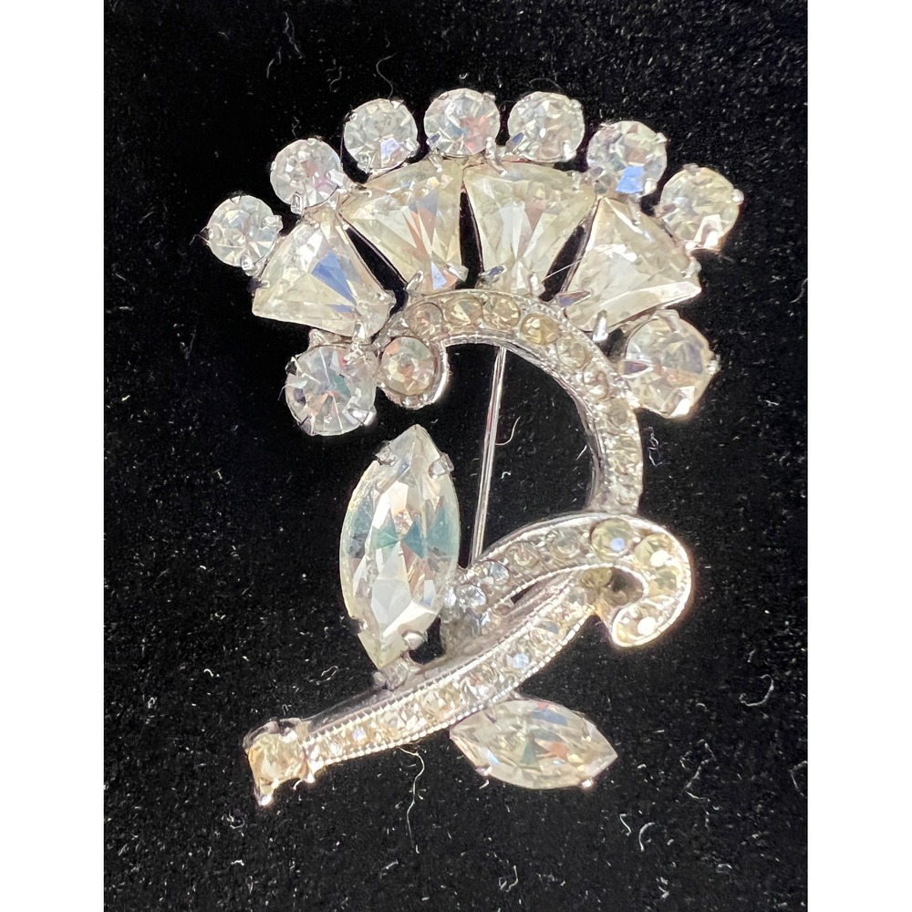 Vintage Weiss Clear Rhinestone Flower Brooch Silver Tone Signed Floral Pin 1950s